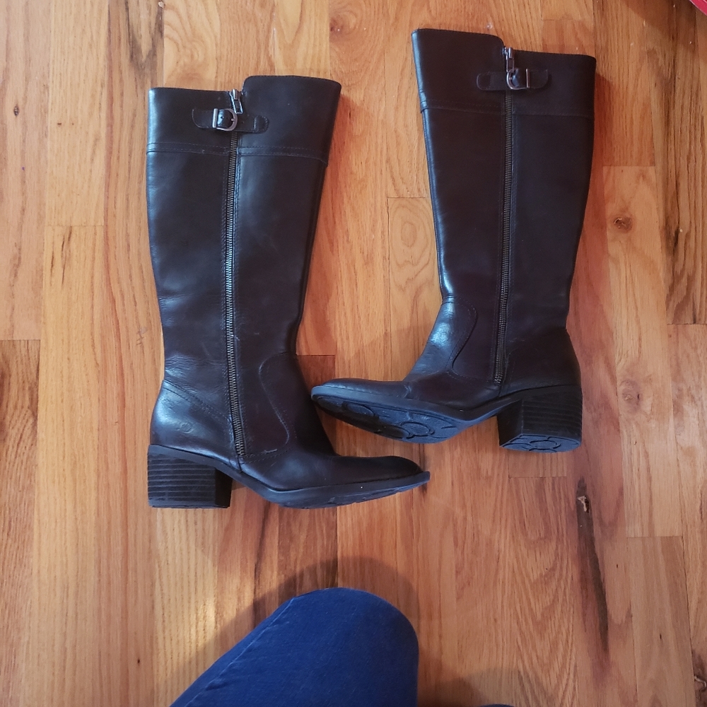 Born boots